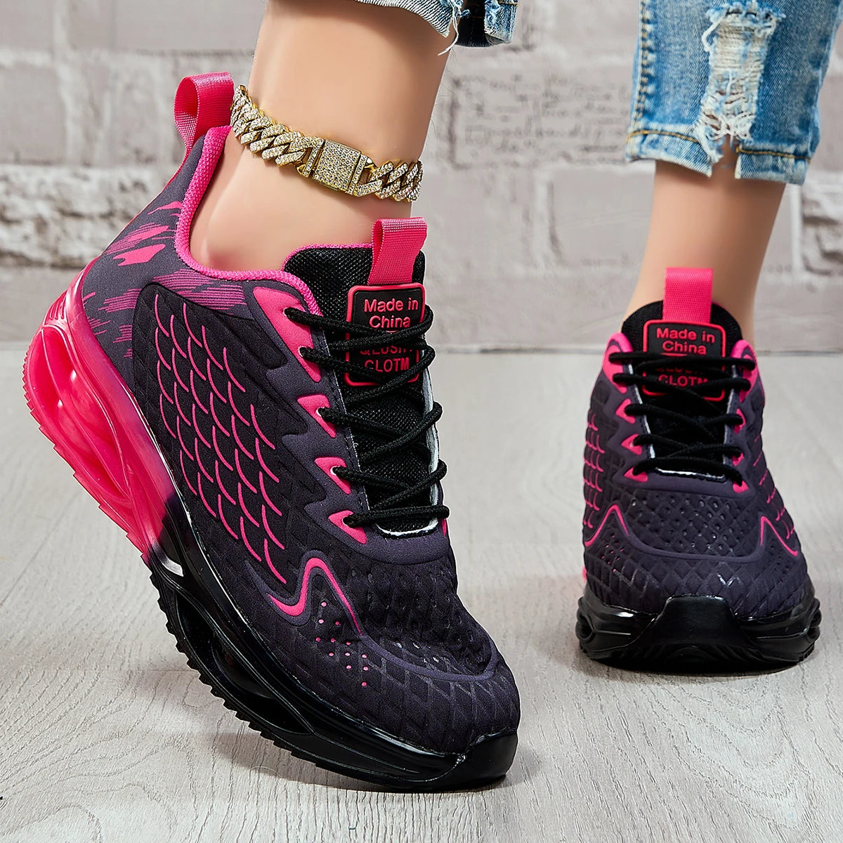 Women Gradient Scale Pattern Air Cushion Sneakers Breathable Flying Weave Mesh Shock Absorb Non Slip Lace Up Running Shoes Fashion Outdoor Gym Jogging Daily Casual Sports Footwear 2026 New