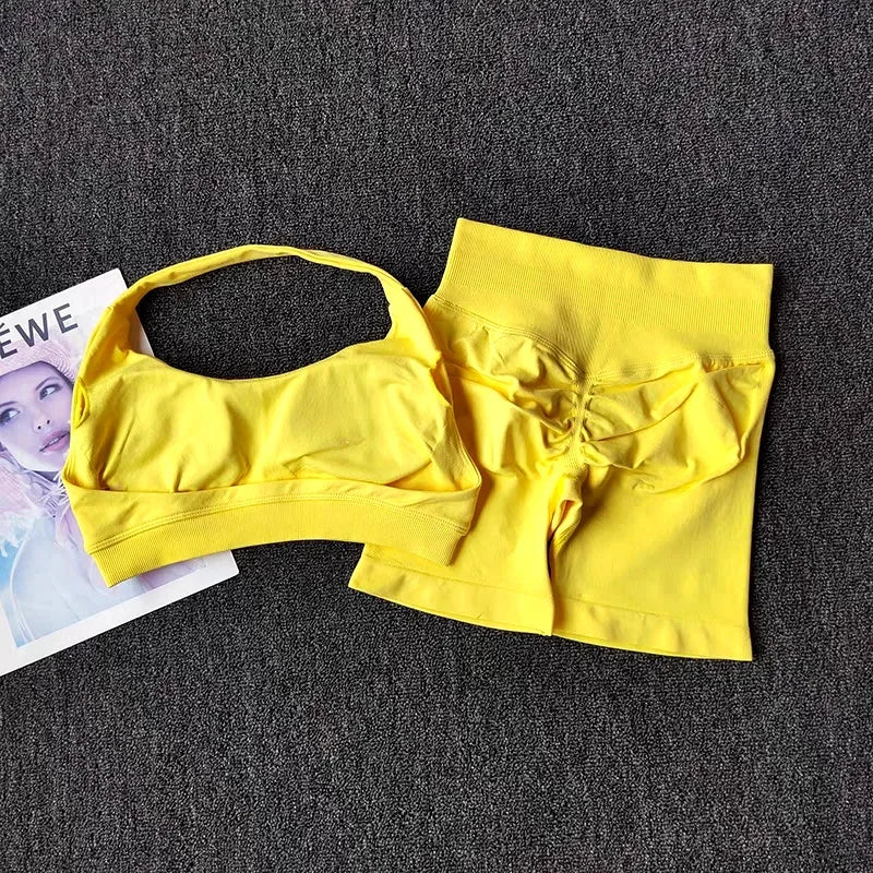 2 Pieces Yoga Suit for Women Seamless Fitness Gym Clothes Halter Sports Bra Matching Impact Shorts Workout Sets Gym Set Outfit