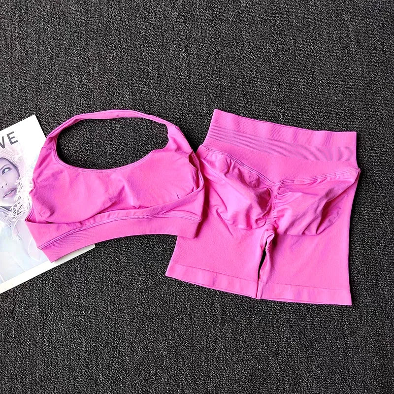 2 Pieces Yoga Suit for Women Seamless Fitness Gym Clothes Halter Sports Bra Matching Impact Shorts Workout Sets Gym Set Outfit