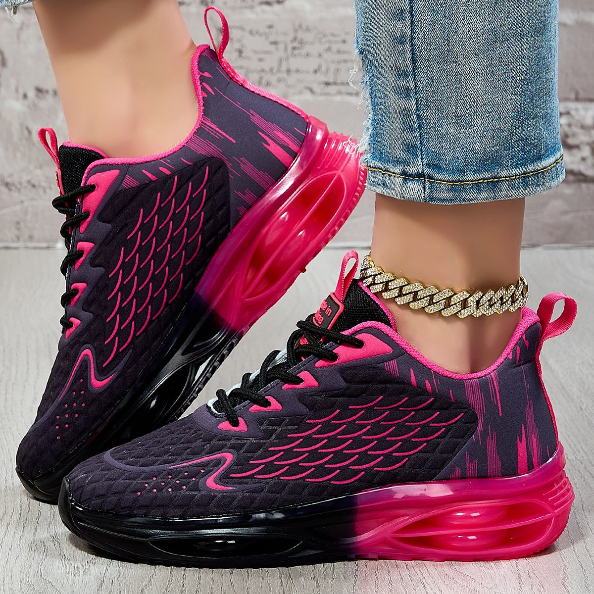 Women Gradient Scale Pattern Air Cushion Sneakers Breathable Flying Weave Mesh Shock Absorb Non Slip Lace Up Running Shoes Fashion Outdoor Gym Jogging Daily Casual Sports Footwear 2026 New